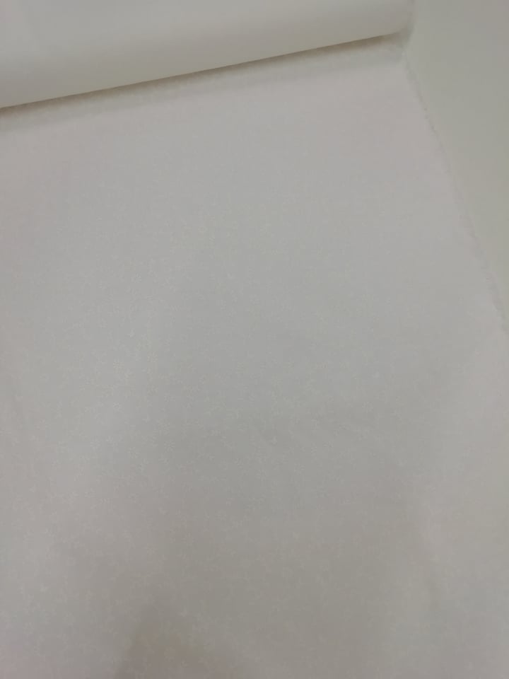 Bavlněné plátno vzor bílé květiny na béžové