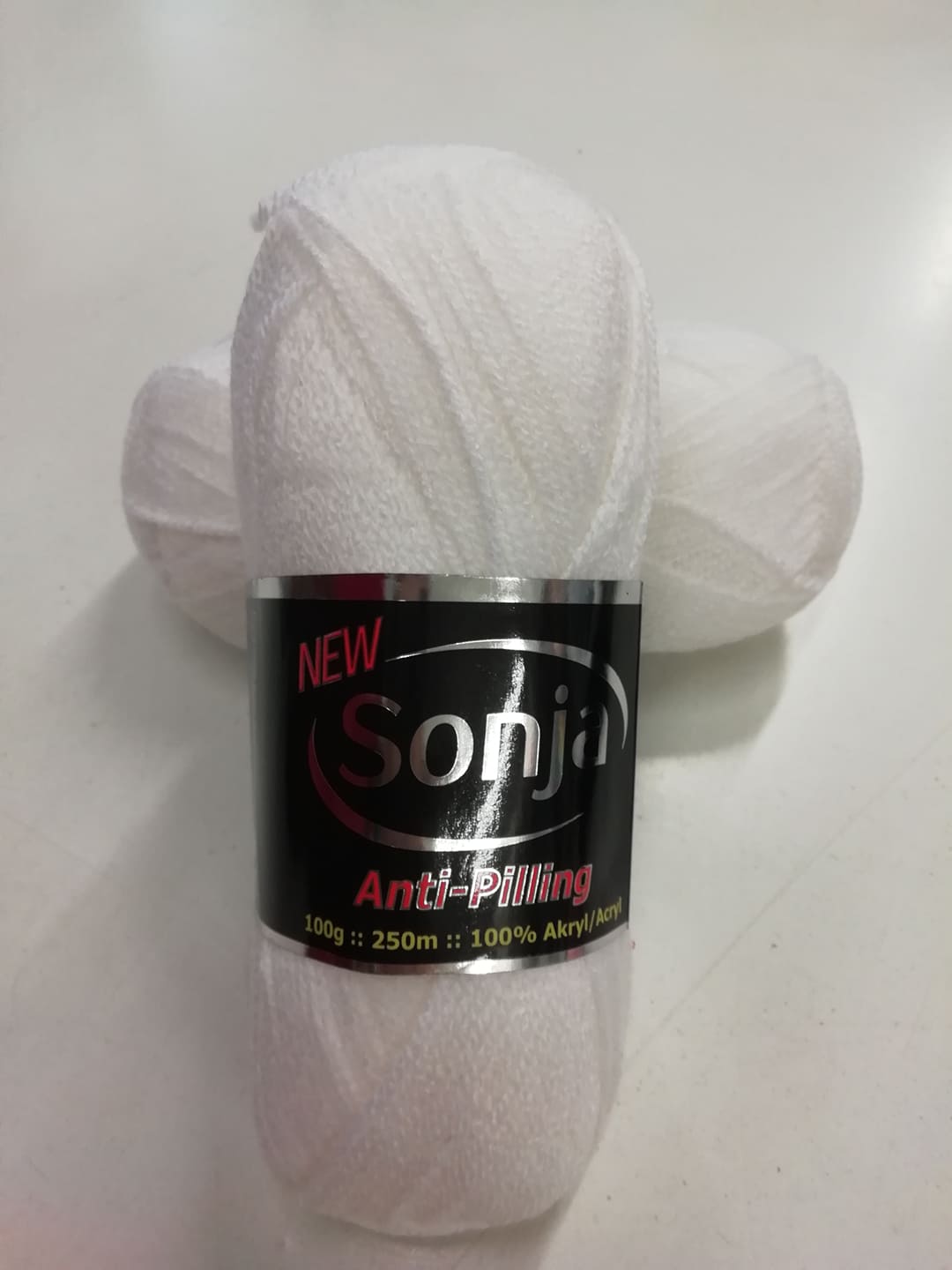 Sonja 150 Bílá