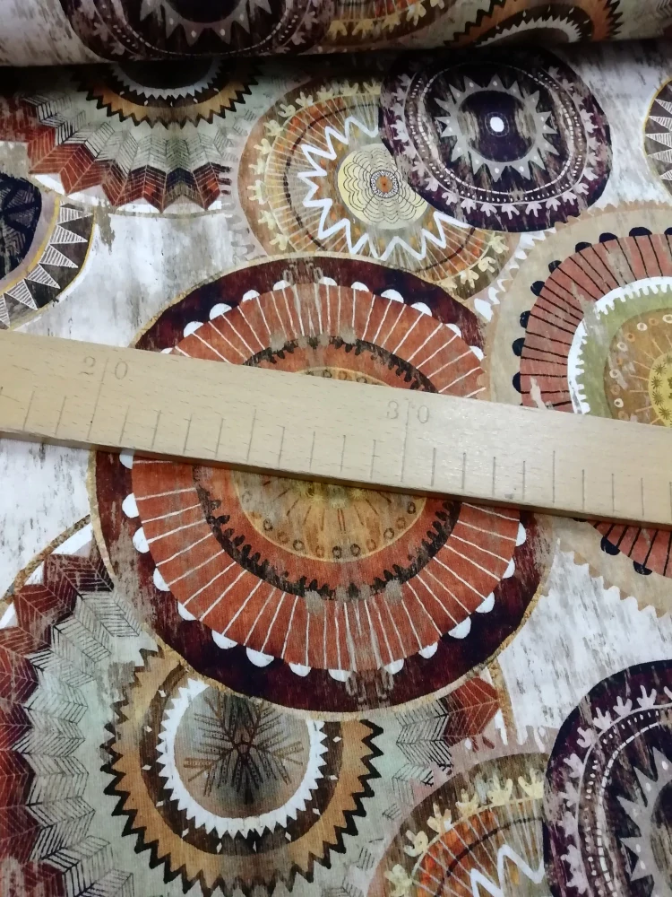 Teplákovina vzor hnědá mandala